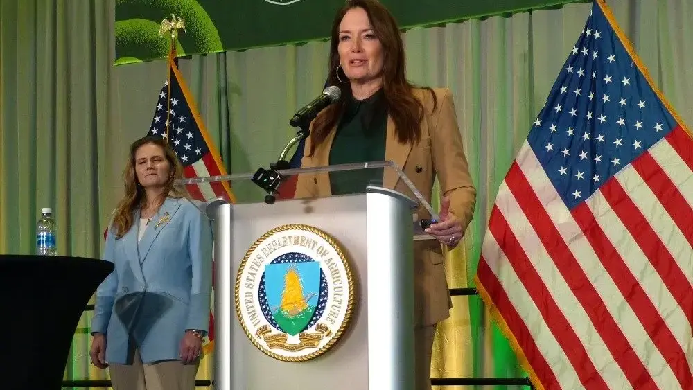 brooke-rollins-at-commodity-classic-2026-photo-2-jpg-2