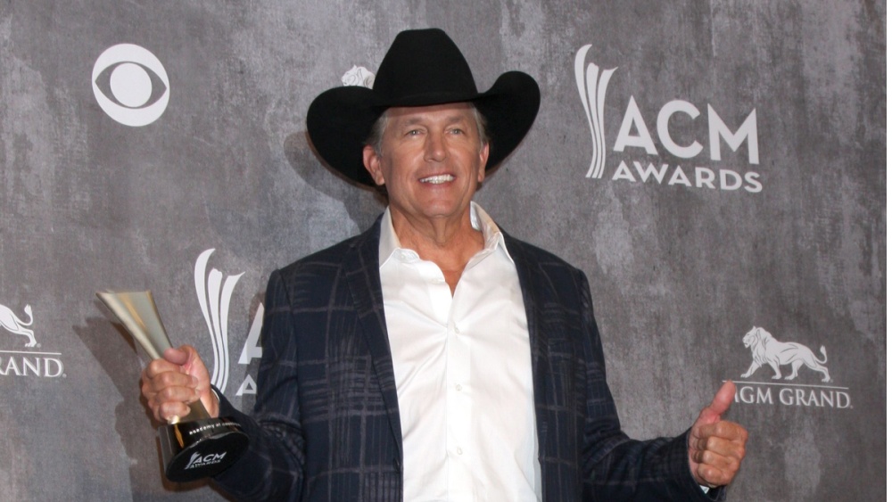 George Strait to receive 'Willie Nelson ...