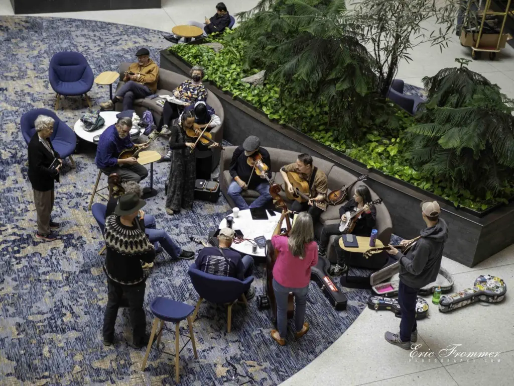 698ce4e7bf375-image_