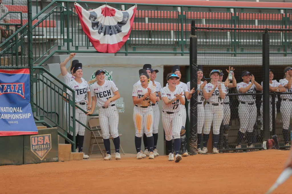 Oregon Tech softball at the 2023 NAIA World Series