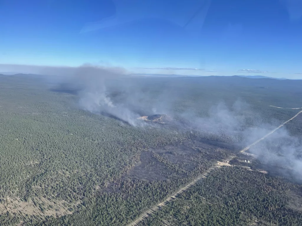 A photo of the Darlene 3 Fire taken from the air
