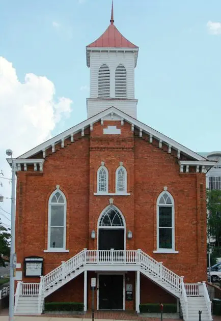 King first rose to prominence in the civil rights movement while minister of Dexter Avenue Baptist Church in Montgomery, Alabama.