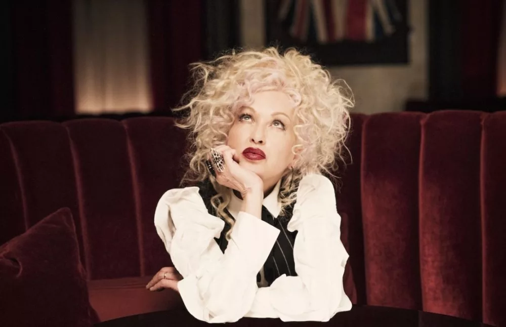 cyndi-lauper-concert-rebecca-miller-photo-credit737359
