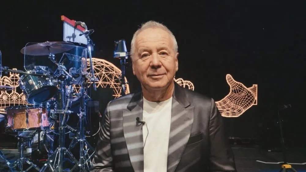 jim-kerr-wins-radio-award-1192030