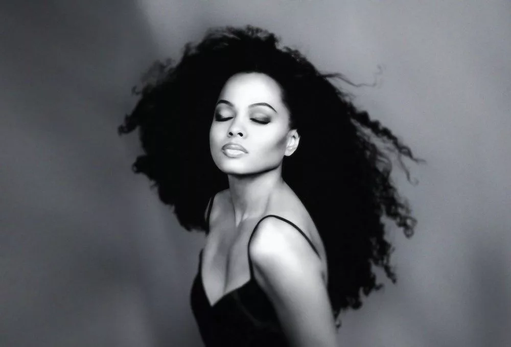dianaross_main-photo-1772507