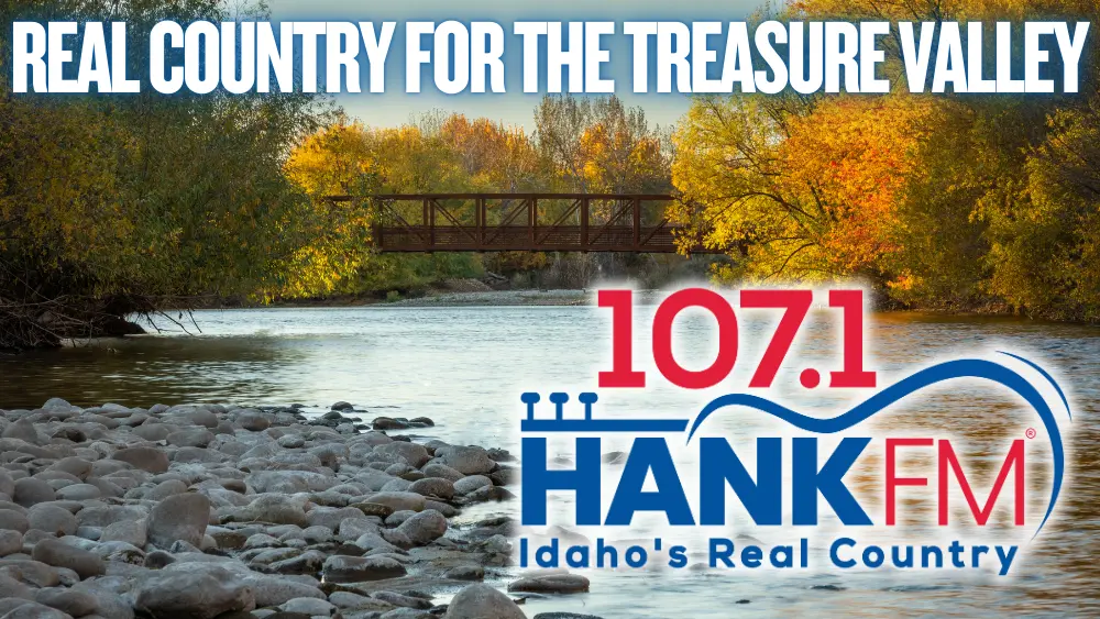 slider-hank-boi-river-2