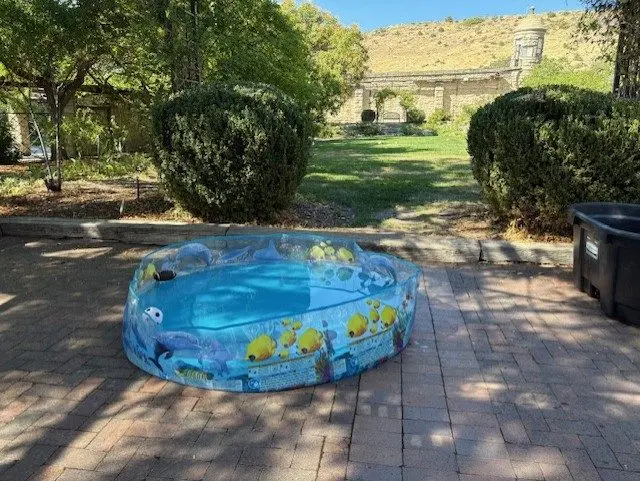pool