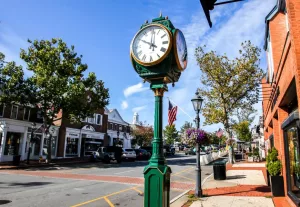 new-canaan-clock