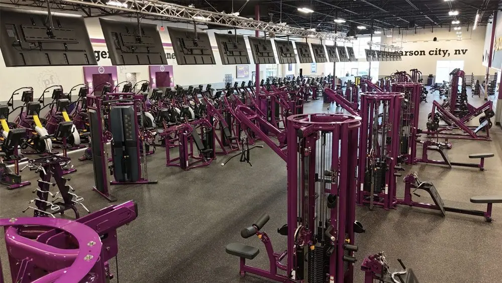 Planet Fitness Carson Interior