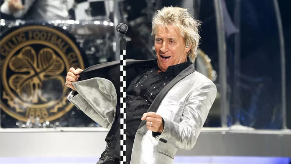 Rod Stewart performs in concert at Jones Beach Theater on July 18^ 2017 in Wantagh^ New York.