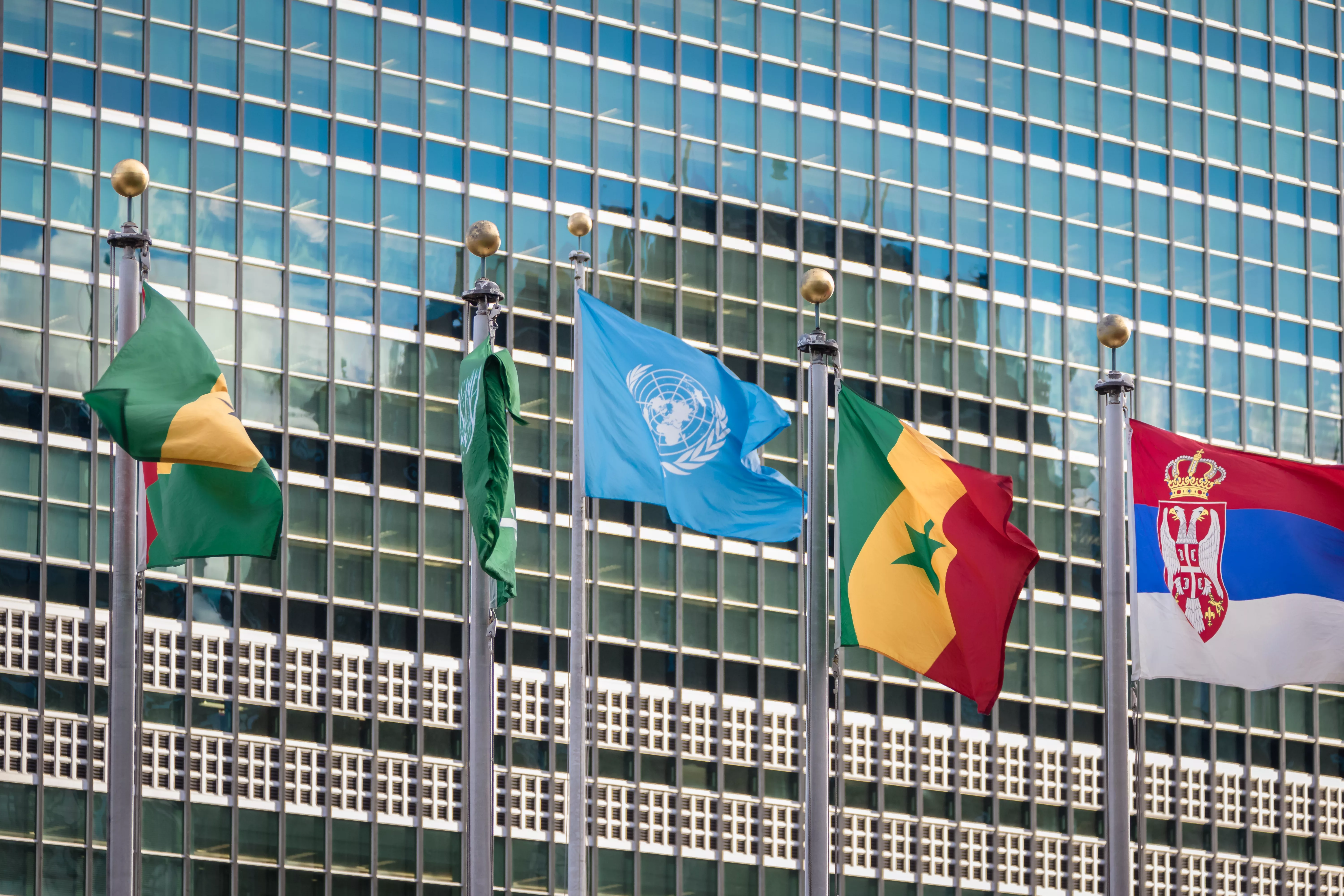 flags-at-united-nations-headquarters-new-york-usa