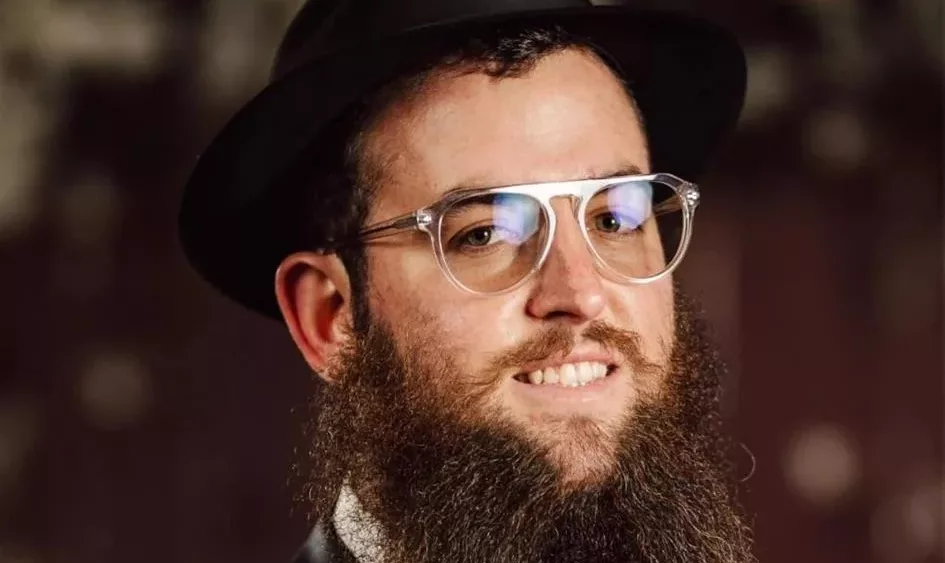 zvi-fogel-e1732434964953