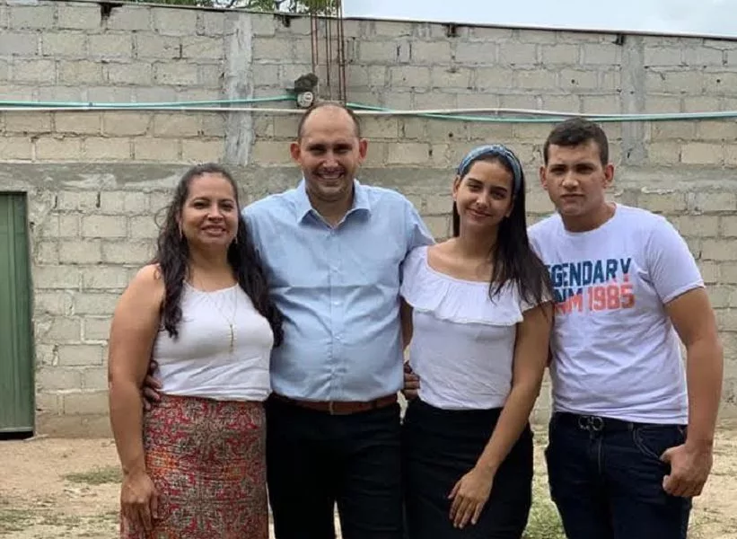 corrillos-pastor-marlon-lora-y-familia-asesinados-solo-se-salvo-el-hijo-en-aguachica-cesar