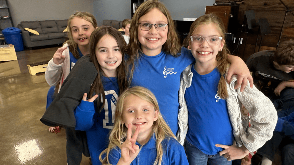 north-todd-elementary-school-choir-entertains-elkton-rotary-club-11-2