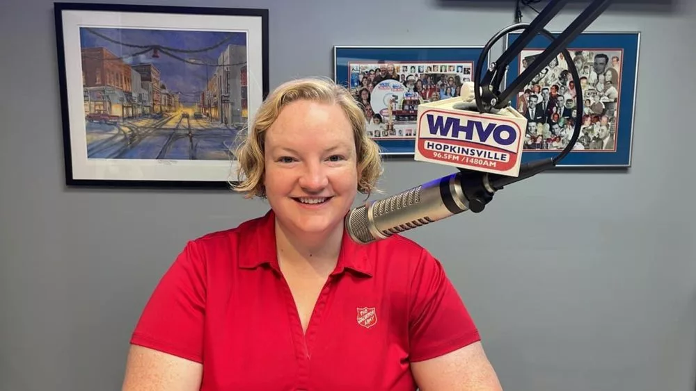 lindsey-galabeas-jpg