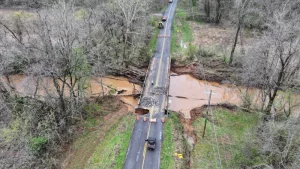 040425-trigg-flooding-duncan-wiggins-16-jpg