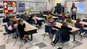 teachers-bringing-hats-to-stduents-1-jpg