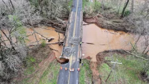 040425-trigg-flooding-duncan-wiggins-17-jpg