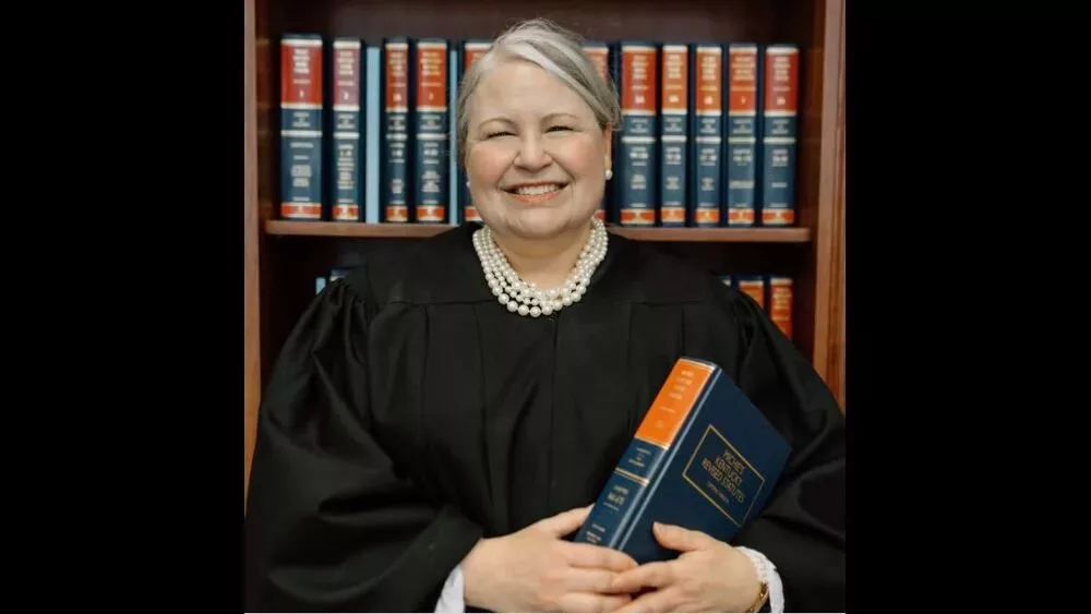 051425-lisa-payne-jones-1-jpg-2