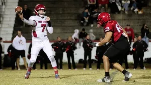 110824-tc-mayfield-20432173