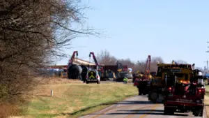 123025-train-derailment-1