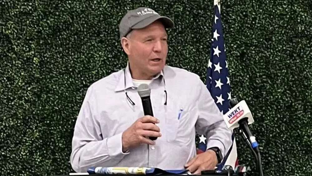 charlie_hatcher_1_cropped