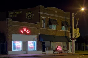 exterior shot of sun studios in memphis tn at night.  