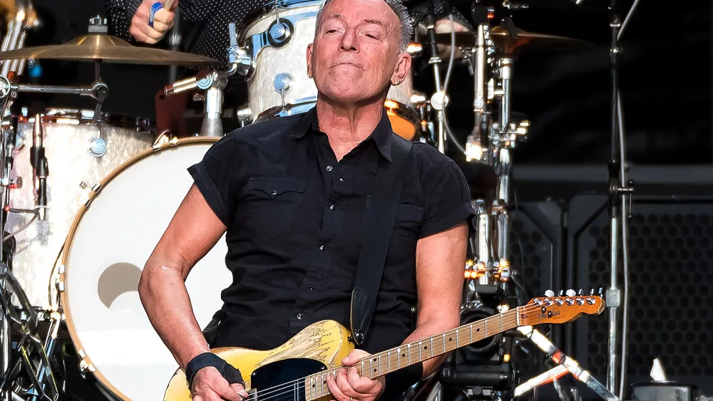 attachment-springsteen-2023-1446710