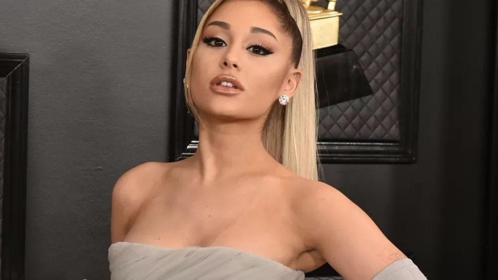 ariana-grande-2020-billboard-1548