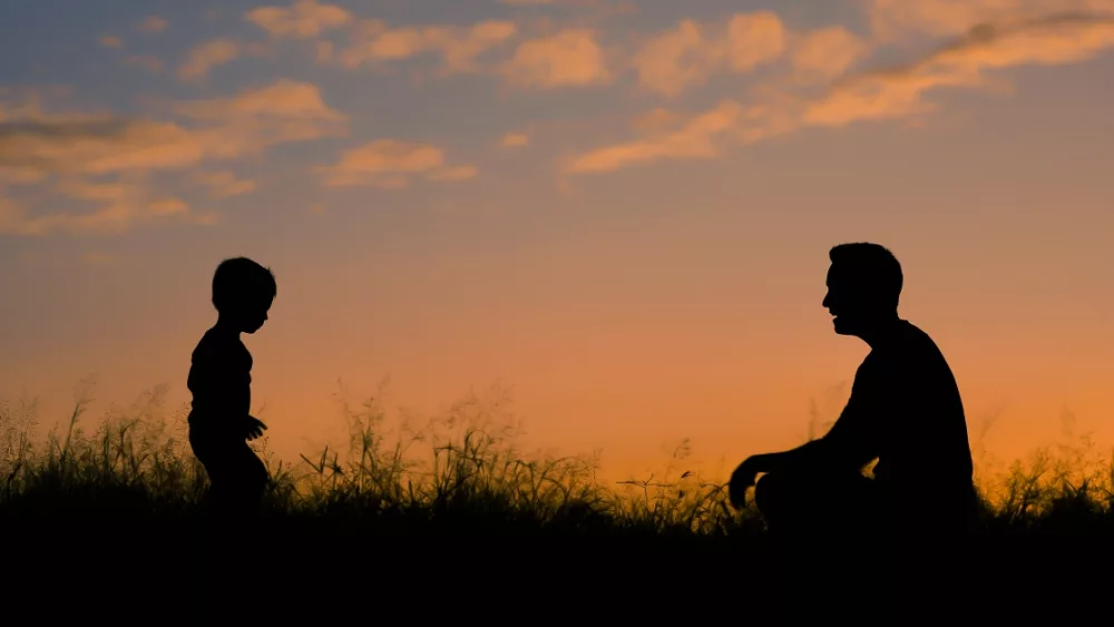 8293-father-child-son-dad-silhouette-gettyimageski295932