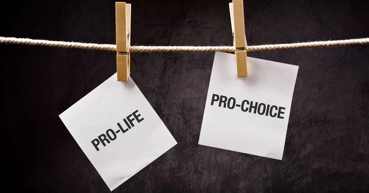 13360-pro-life-vs-pro-abortion-getty-images-stevan-293274