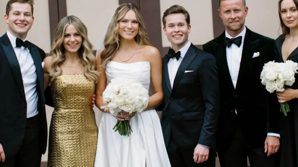 34373-candacecameronburesonweddingcandaceig_source_file128150