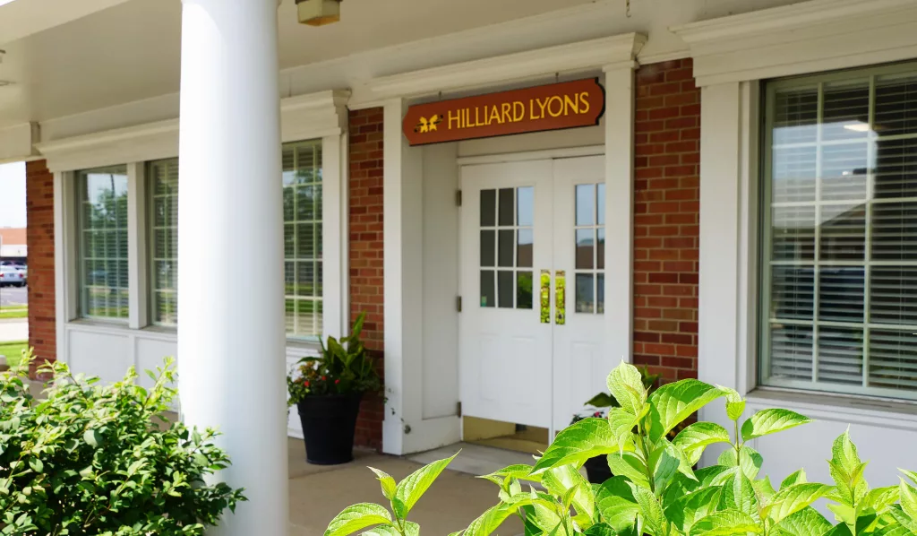 hilliardlyons-3