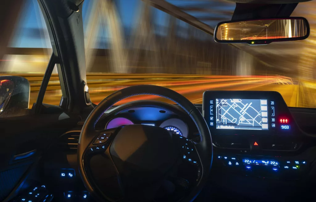 concept-of-the-cockpit-of-an-autonomous-car-driving-at-night-ill-2