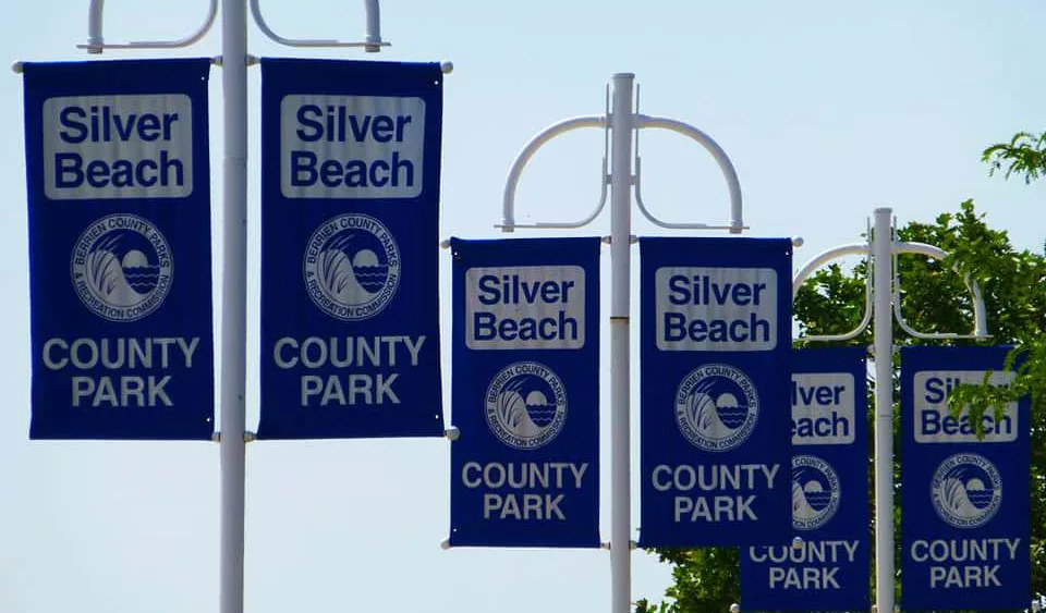 silverbeachcountyparkflags-9