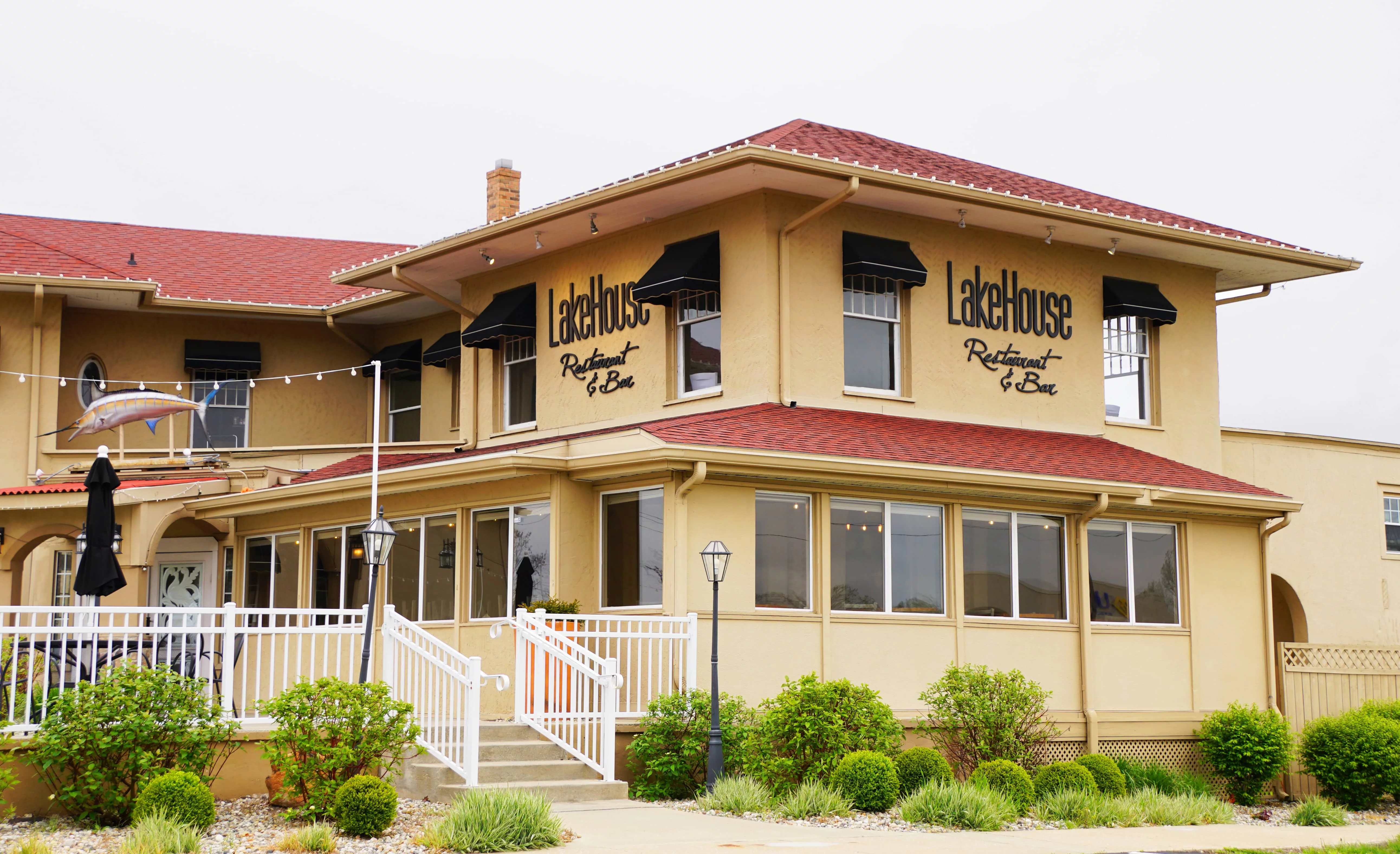 lakehouse