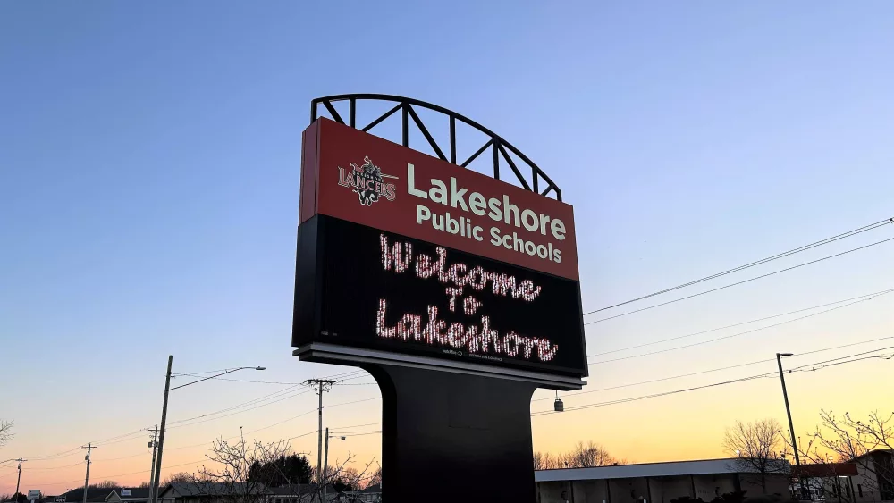 lakeshore-sign-2