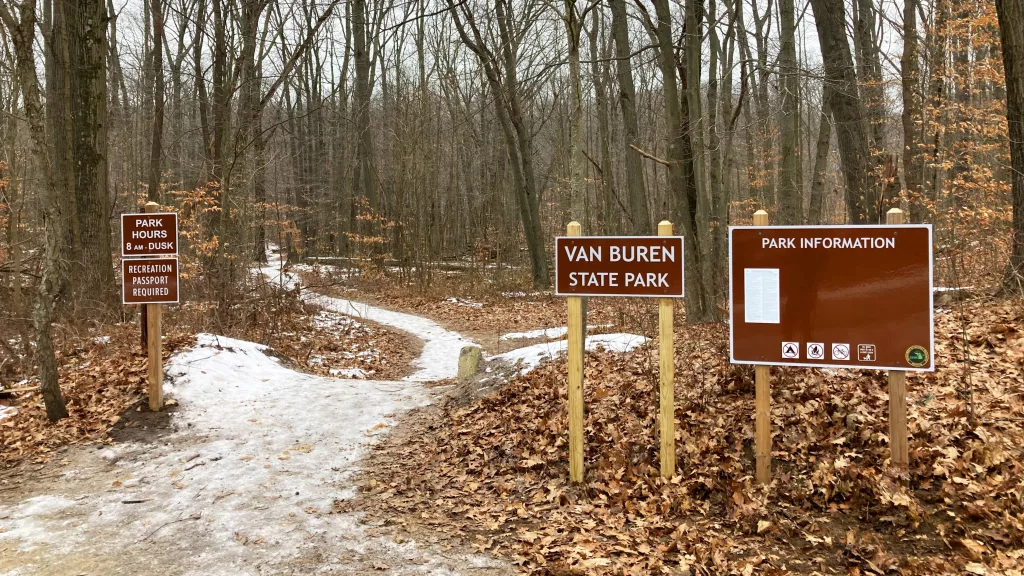 vanburenstateparksign