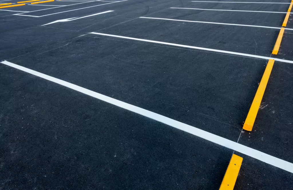 empty-car-parking-lots-outdoor-public-parking