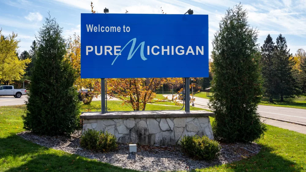 welcometopuremichigan-3
