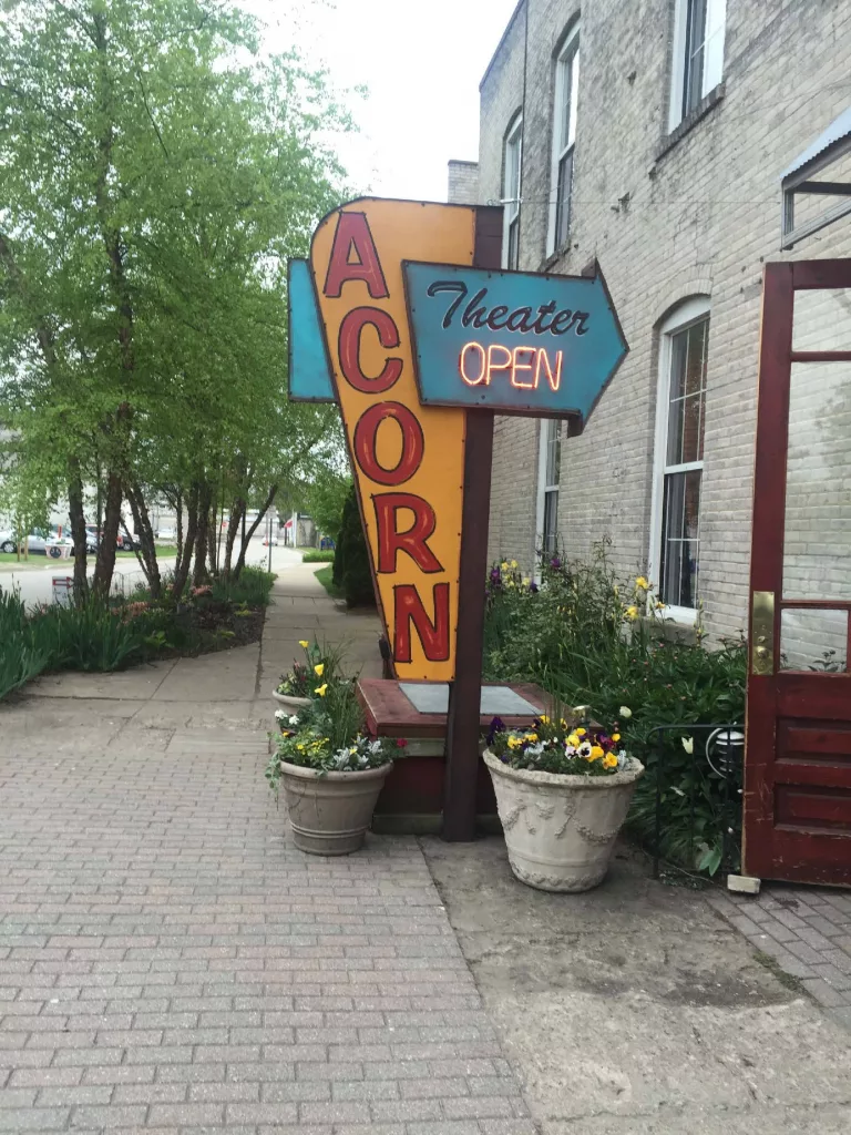 acorn-sign-9-4