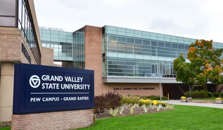 grand-valley-state-university-pew-campus-in-grand-rapids