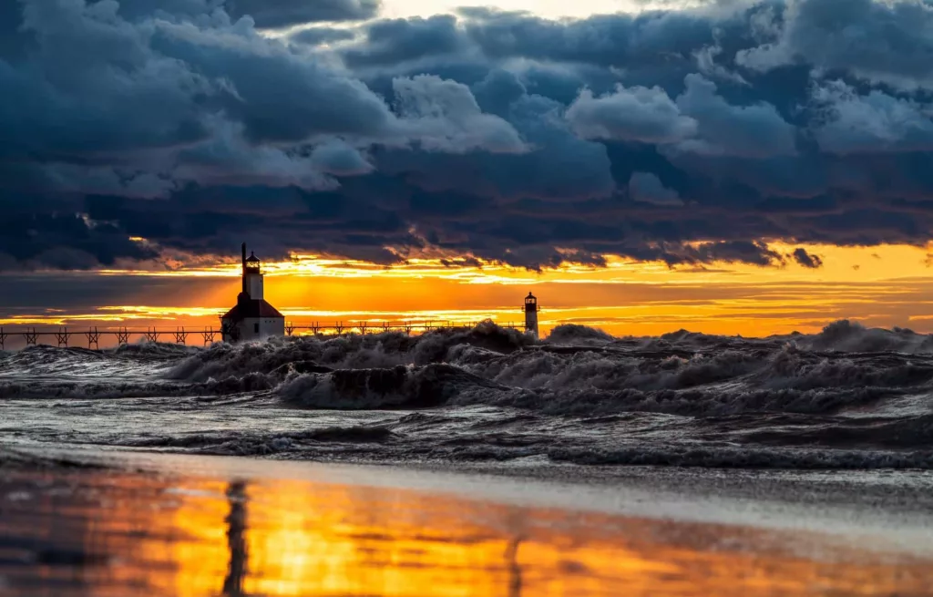 lakemichiganoctoberstorm-2