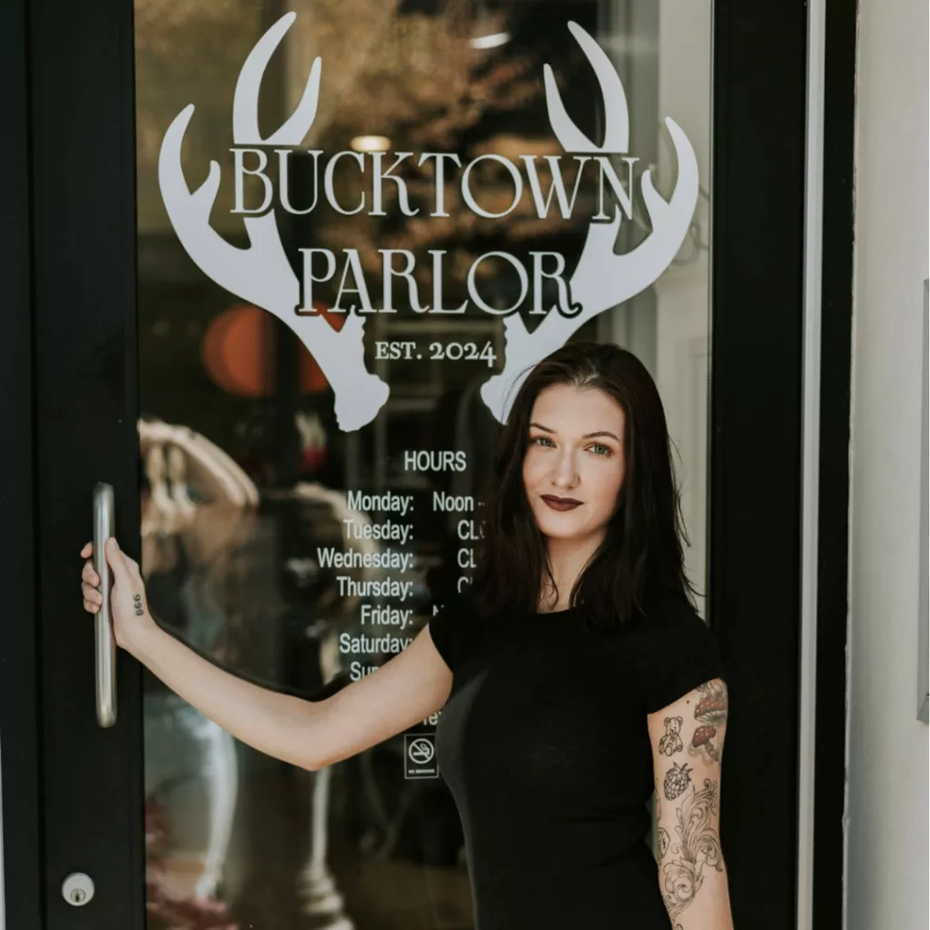 Bucktown parlor