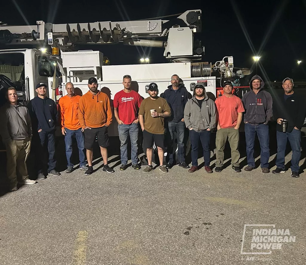 fort-wayne-lineworkers-group-shot