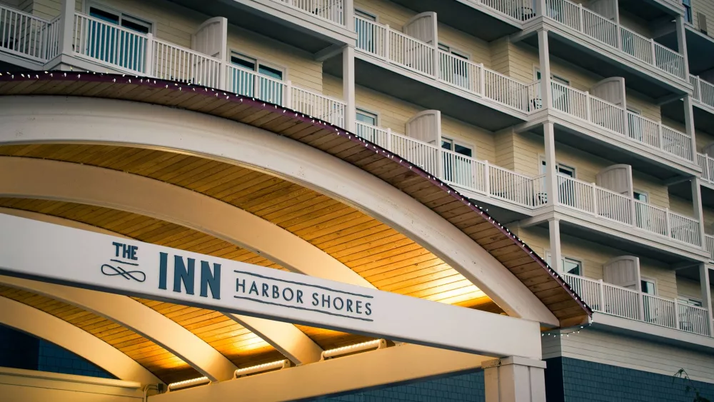 inn at harbor shores entry