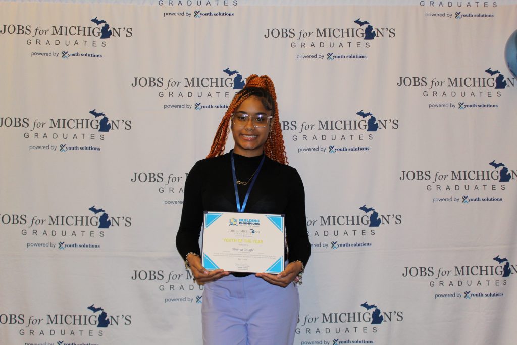 Local ‘Jobs for Michigan’s Graduates’ Shine at Statewide Career Development Conference