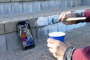 SJT mural 25 phone