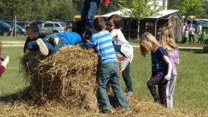 Flywheelers Museum straw climbing