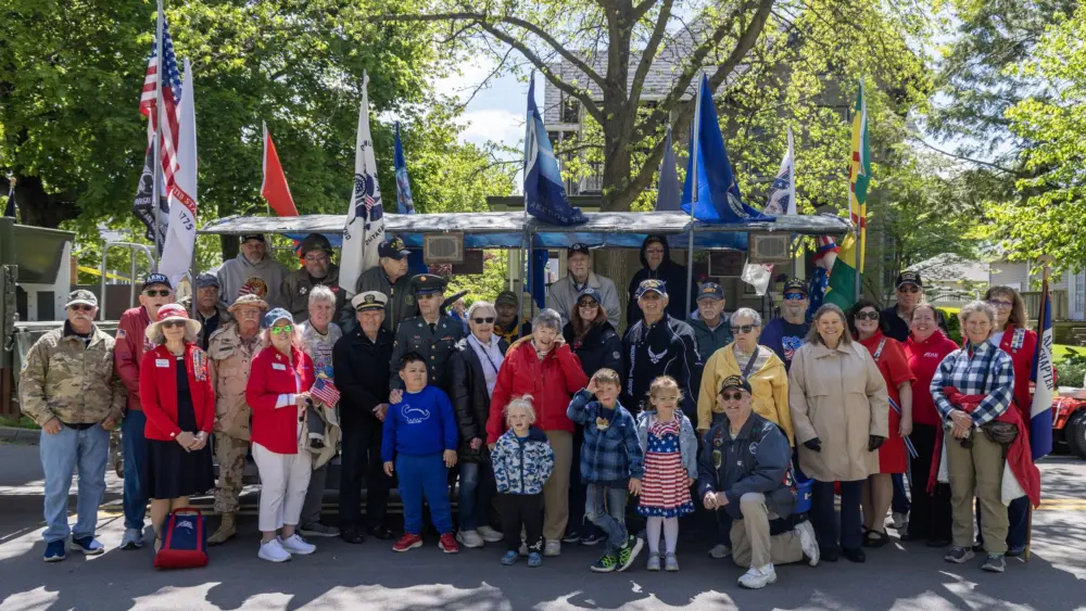 memorial-day-parade-01
